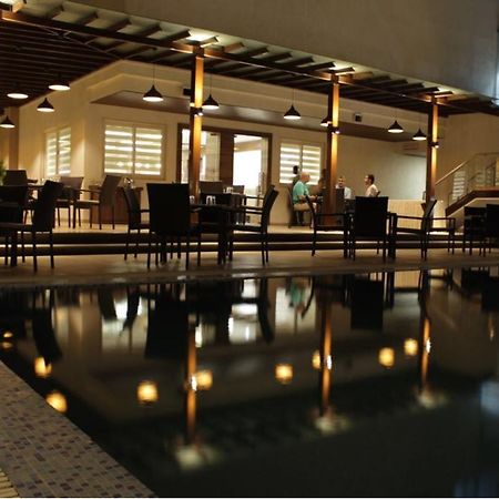 Hotel Grand Rio Нашик Екстер'єр фото