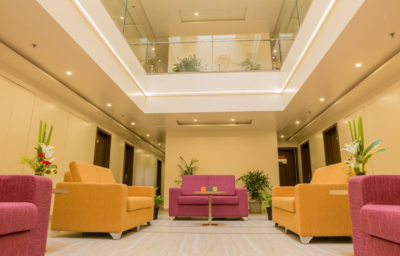 Hotel Grand Rio Нашик Екстер'єр фото