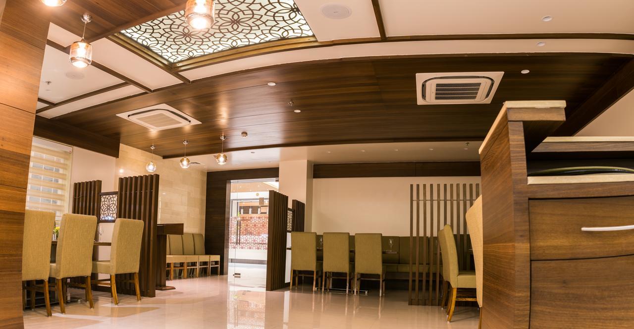 Hotel Grand Rio Нашик Екстер'єр фото