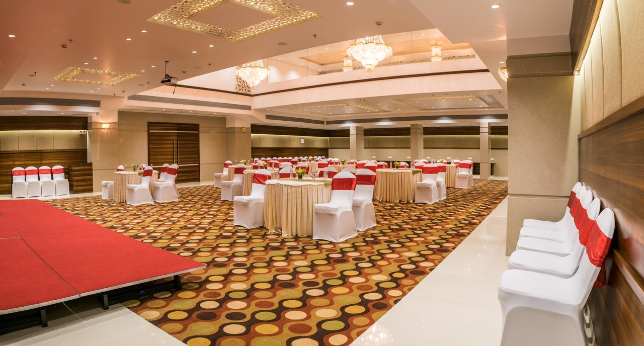 Hotel Grand Rio Нашик Екстер'єр фото